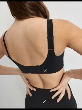 Knix Catalyst Sports Bra